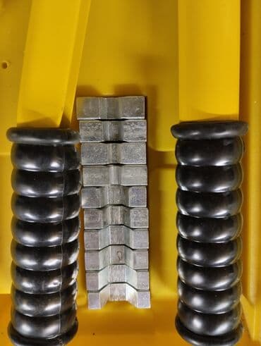 stall material: Hidravlik pres
Mis kabel başlıgını presləyir.
pres aparatı — 4