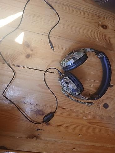 Gamers üçün naqilli qulaqlıq-mikrofon (headset) - Dizayn: kamuflyaj