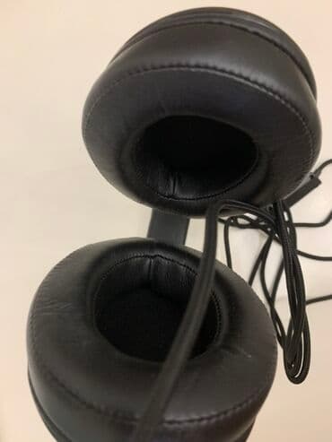 Qulaqcıqlar: Simli Qulaqcıqlar, rəng - Qara — 2