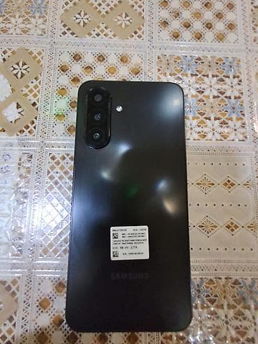 quba telfon: Samsung Galaxy A17, 256 GB, rəng - Qara, İki sim kartlı — 4