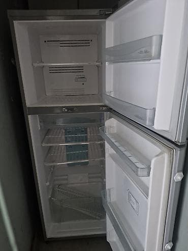 soyuducu hisseleri: 2 qapılı Toshiba Soyuducu Satılır, rəng - Gümüşü — 1