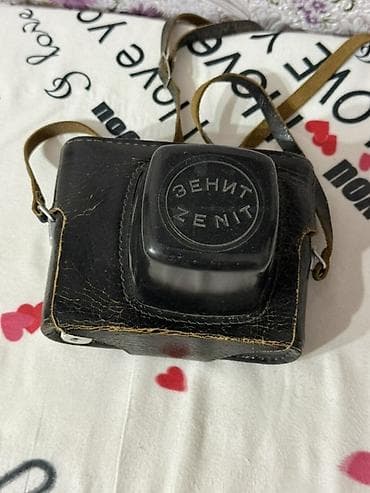 nintendo switch 2 el: İşləmir suvinir kimi satılır 

Zenit-E 35mm film fotoaparatı — 6