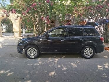 lada niva cadır: Mitsubishi Airtrek, qara rəng, universal kuzov. Xüsusiyyətlər: - — 5