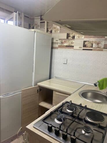 1 otaqlı kohnə tikili: Xalqlar dostluğu metrosu. parkın yanı 5 mərtəbəli binanın 3 cü — 4