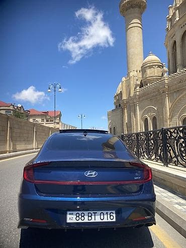 Hyundai Sonata – sedan - Kuzov: aerodinamik, geniş ön barmaqlıq, LED — 10