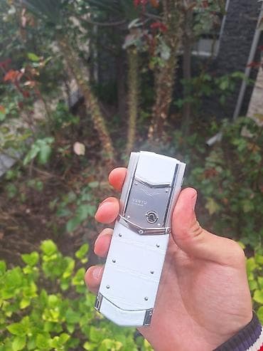 telefonl: Vertu rəng - Ağ, Düyməli — 2