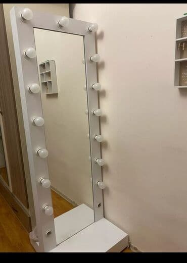 asperatorlar: Ağ rəngdə olan mətbəx mebeli dəsti. Qaz plitəsi və aspirator üçün — 30