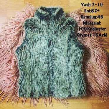 Yash:7-10
Eni:82+ 
Uzunluq:46
Material:
100%polyster
Qiymet:15AzN