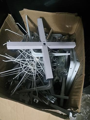 Полочные витрины: Geyim mağazası acmaq üçün lazım olan ləvazimatlar — 7