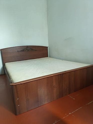 İki nəfərlik taxta çarpayı - Material: Ağac rəngində laminat/taxta — 2