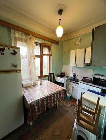 evler kiraye bakida: Yeni Günəşli qəsəbəsi V massivində 2 otaqlı leninqrad layihəli mənzil — 3