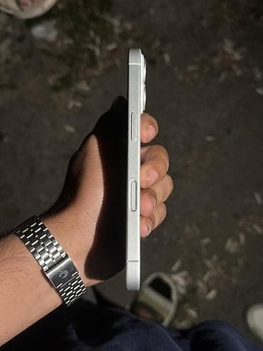 İphone 16 sade hecbir problemi yoxdu cizig bele yoxdu karopkasi — 6