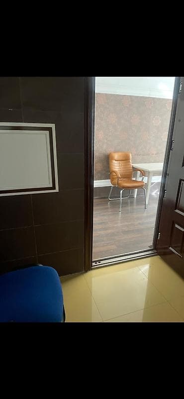 savalan kiraye: İCARƏYƏ VERİLƏN OFİS OTAĞI - İşıqlı, geniş pəncərəli iş mühiti; zebra — 2