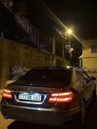 13 disk: Mercedes-Benz E-Class: 2.2 l | 2011 il Sedan — 3