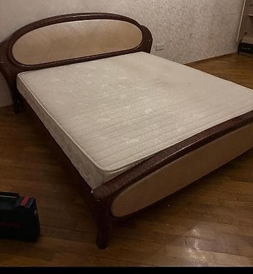 masin kravatlar: Taxt matras daxildir. Altının demiri yoxdur. 70azn ünvan Müşfiq — 1