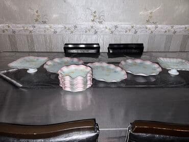 Tort və şiriniyyat qabı, rəng - Çəhrayı, Farfor, Almaniya