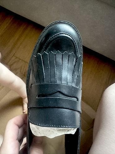 Лоферы женские Clarks Orinoco2Loafer 26161665 черные 255 см Обувались — 7
