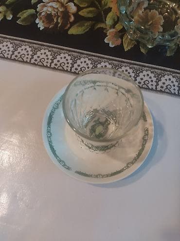 karavan icaresi: Toy Mağarı Satılır Ünvan Yardımlı Rayon Qiymət 4000 min 18 uzun 7 eni — 4
