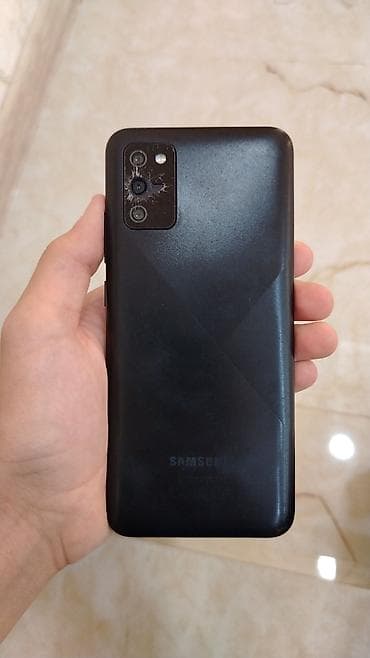 s 90: Samsung Galaxy A02 S, 32 GB, rəng - Qara, Qırıq — 1