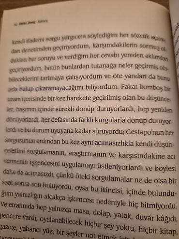 İki kitabdan ibarət paket: 1) Stefan Zweig – “Satranç” - Nəşriyyat — 3