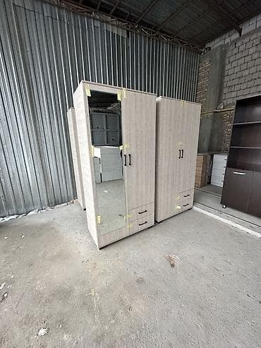 2 qapılı, Güzgülü, Bej, Taxta, Açılan, Düz dolab