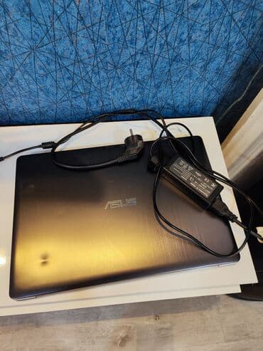 Masaüstü kompüterlər və iş stansiyaları: ASUS noutbuk Texniki xüsusiyyətlər: - Ekran: 15.6" - Prosessor: Intel — 2