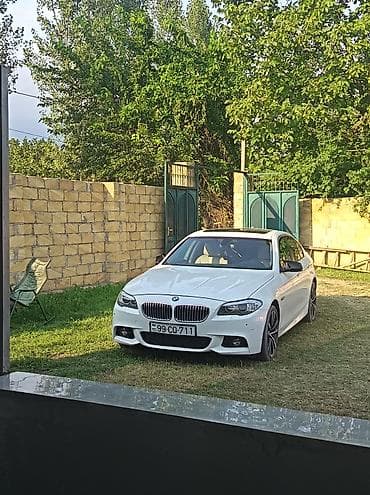 masin sat: BMW 5 series: 2 l | 2012 il Sedan — 1