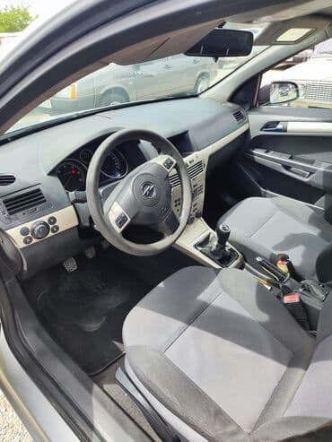 vurux maşınlar: Opel Astra: 1.3 l | 2008 il 335500 km Hetçbek — 12