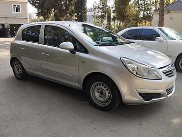 kuba portero 8000: Opel Corsa D, 5 qapılı hetçbek, gümüşü rəng. Texniki xüsusiyyətlər: - — 9