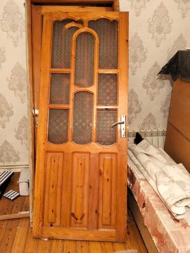 taxta otaq qapıları: Taxta iç qapı – şüşəli, klassik dizayn - Material: təbii ağac — 1