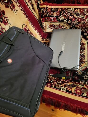 Информатика: Toshiba noutbuk + adapter və çanta - Marka/model: Toshiba (üst — 4