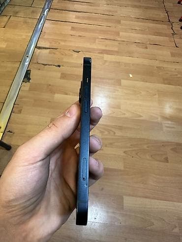 sensor telefon: IPhone 13, 128 GB, Midnight — 2