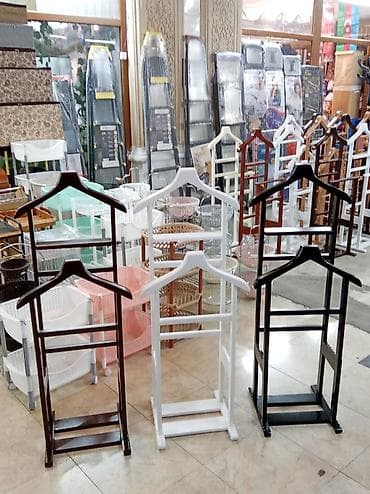 Asılqan paltar asmaq üçün təzə yüksək keyfiyyət ucuz qiymətə. Ünvan — 3