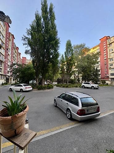 Баку, Новый Ясамал, 4 комнаты, Вторичка, м. Иншаатчылар, 110 м² — 3