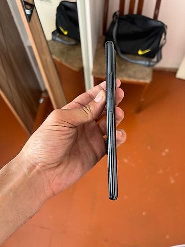 tekno spark 20: Xiaomi 11T, 256 GB, rəng - Qara, 
 İki sim kartlı — 4