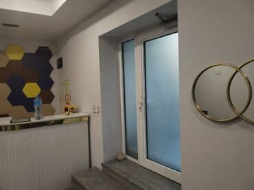 kişi salonu icarəyə verilir: Kirayə obyekt – böyük sahəli məkan Xüsusiyyətlər: - Planlaşdırma — 8