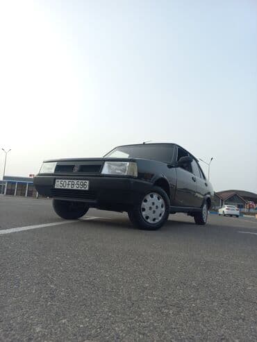 tofas mostu satilir: Model: Tofas Şahin (sedan) Rəng: qara Kuzov: 4 qapılı, klassik kəskin — 4