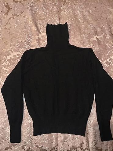 paltar geyim: Qara rəngli uzunqollu qadın sviteri - Model: Balaklava tipli yüksək — 1