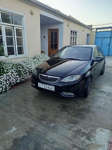 debilqe satisi: Chery : 1.6 l | 2014 il 253800 km Sedan — 1