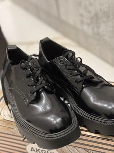 школьные туфли: Туфли, Размер: 39, цвет - Черный, Новый — 2