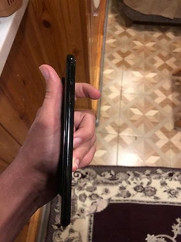 kamera alıram: Xiaomi Redmi smartfon - Model: Redmi (arxa hissədə “48MP AI Camera” — 2