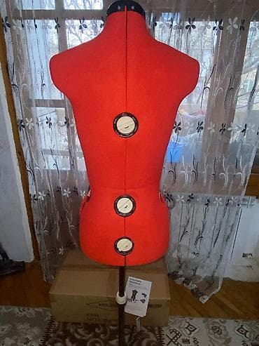 Qadın, Qırmızı, Çin