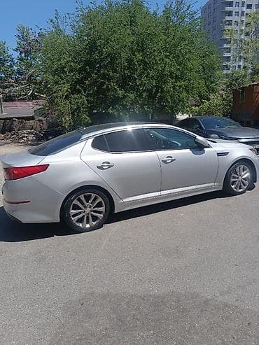 mercedes benz 1992 e200: Kia Optima: 2.4 l | 2014 il Sedan — 7