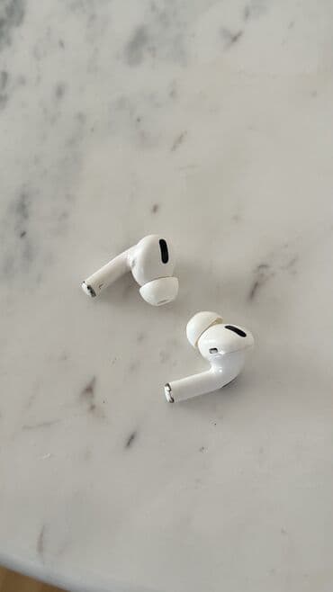 airpods gəncə: İşlənmiş Simsiz (Bluetooth) Qulaqcıqlar, Apple, rəng - Ağ — 4