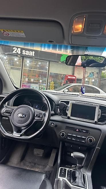 padpres satisi: Kia Sportage: 1.7 l | 2017 il Krossover — 6