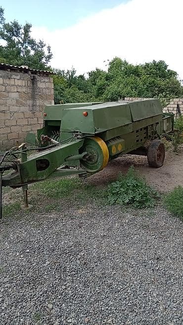 mercedes 170 b: Məhsul: Ot presi + qoşqu və traktor avadanlıqları razılaşma yolu ilə — 2