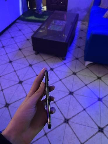 iphone 16e qiyməti: IPhone X, 64 GB, Qara, Face ID — 7