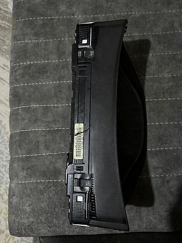 mercedes e 230: Mercedes-Benz W210, Orijinal — 5