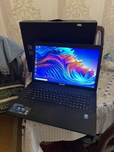 ASUS noutbuk - Ekran: 15.6" geniş ekran, parlaq və rəngli görüntü -