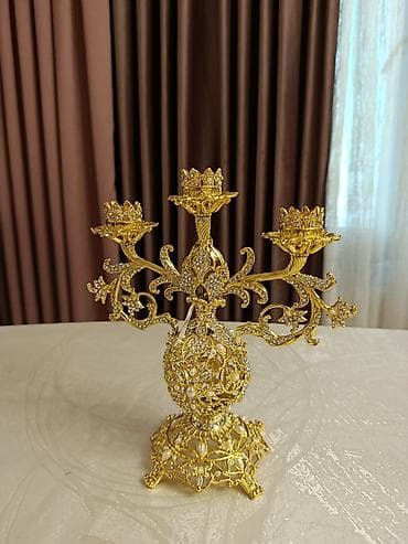qapi dekoru: Barokko üslublu üçşamlı şamdan - Material: qızılı rəngli metal — 1